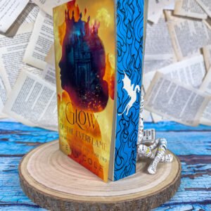 Glow of the Everflame (The Kindred's Curse Saga) by Penn Cole