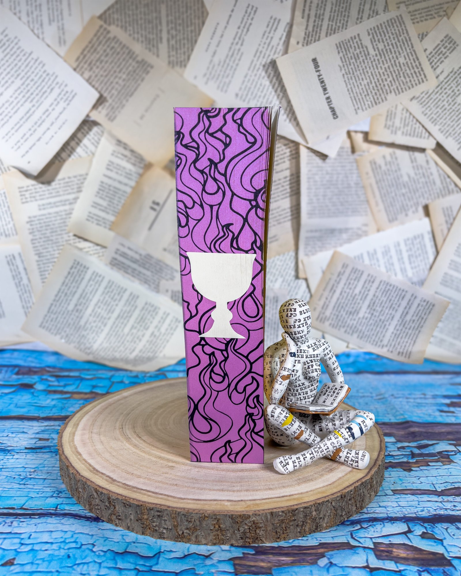 Heat of the Everflame (The Kindred's Curse Saga) by Penn Cole - Image 2