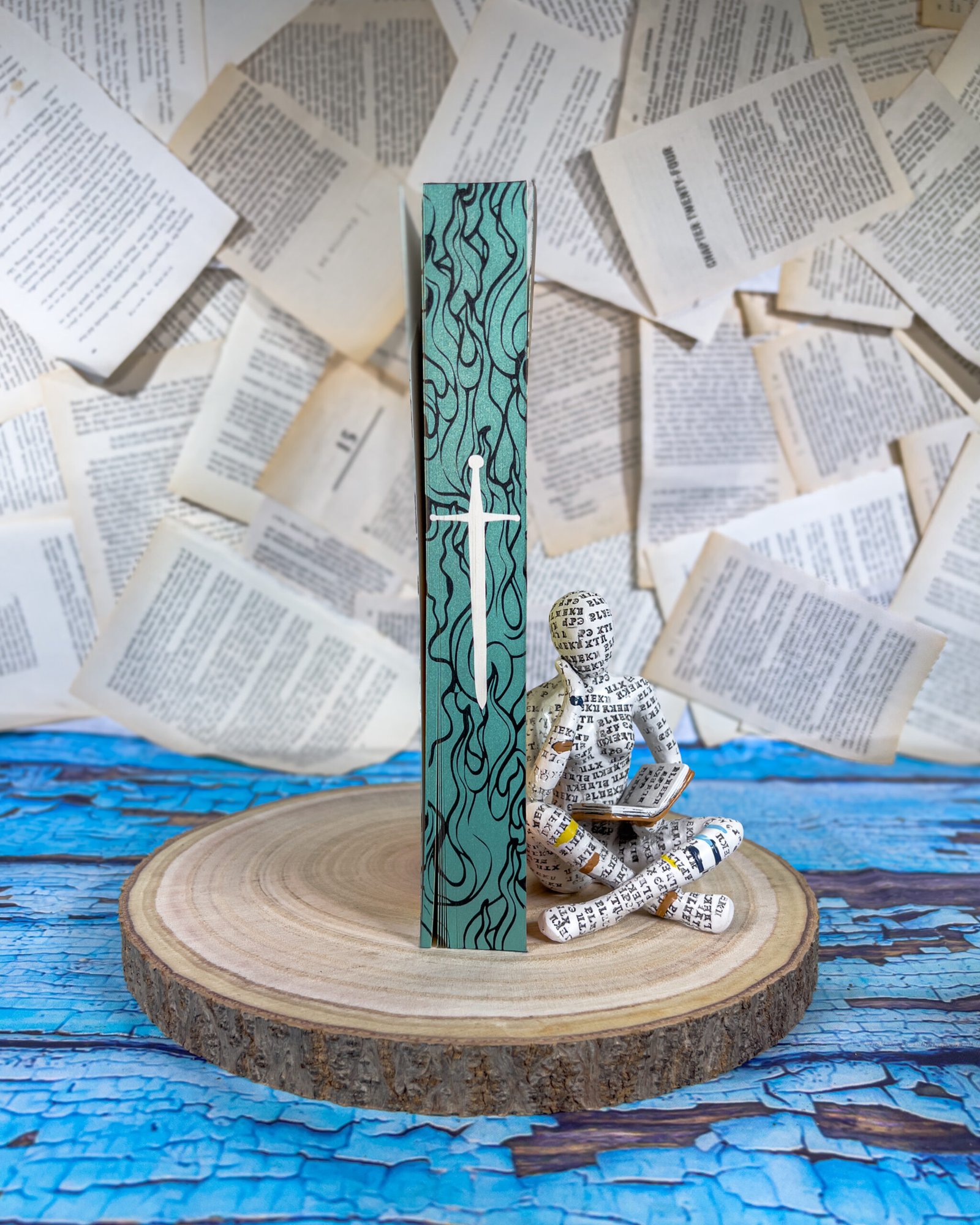 Spark of the Everflame (The Kindred's Curse Saga) by Penn Cole - Image 2