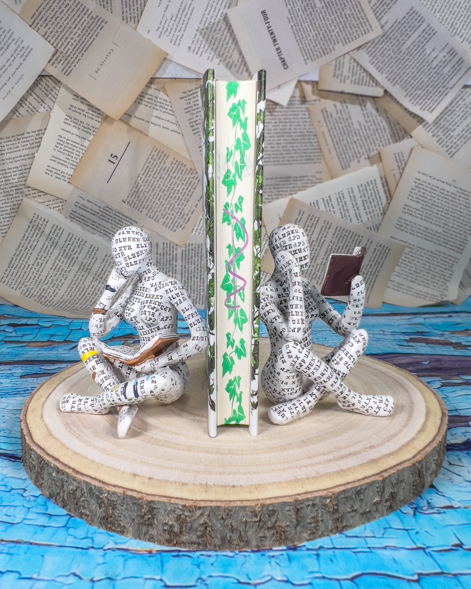 Powerful (The Powerless Trilogy) by Lauren Roberts - Image 2