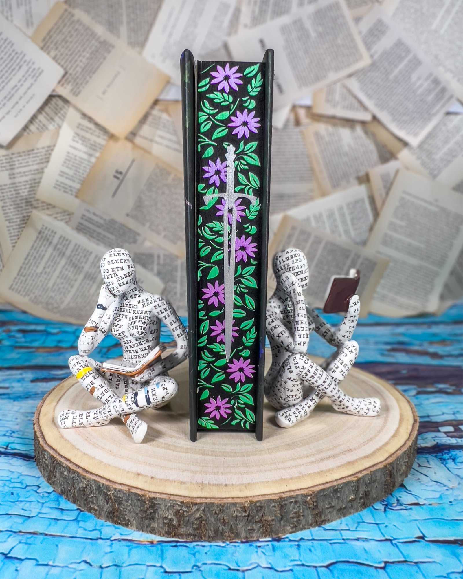 Powerless (The Powerless Trilogy) by Lauren Roberts - Image 3